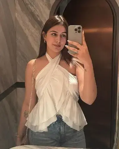 Call Girl Rajmahal